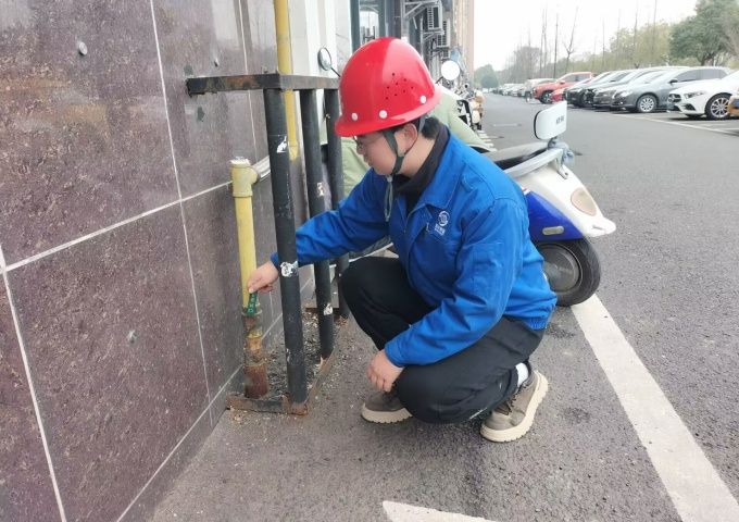 F784DA512C509048479FBB808B2_F7D83E12_12450 F784DA512C509048479FBB808B2_F7D83E12_12450